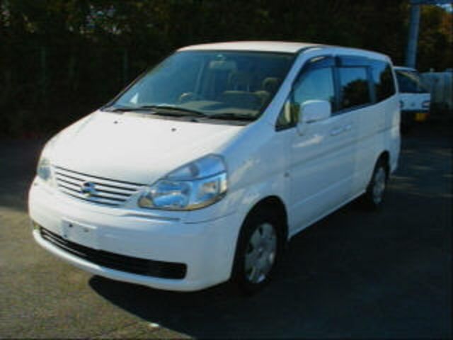 2003 Nissan Serena