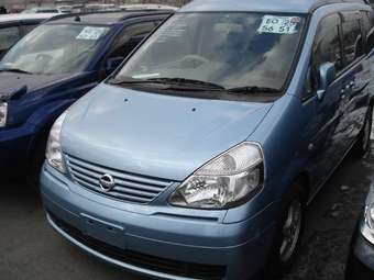 2003 Nissan Serena