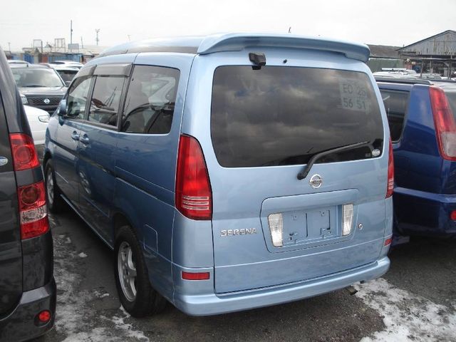 2003 Nissan Serena