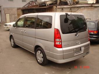 2003 Nissan Serena Pictures