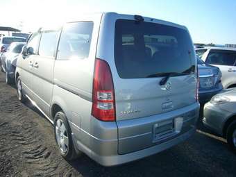 2003 Nissan Serena Photos