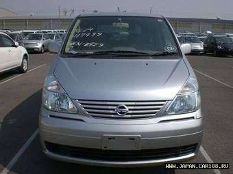 2003 Nissan Serena Photos