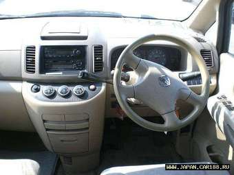 2003 Nissan Serena For Sale