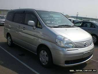 2003 Nissan Serena Pictures