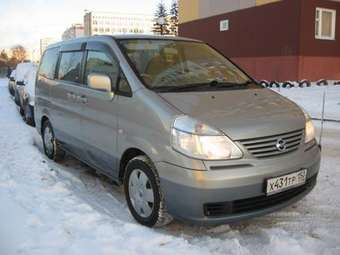 2003 Nissan Serena Pictures