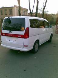 2003 Nissan Serena For Sale