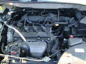 2003 Nissan Serena Pics