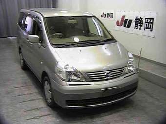 2003 Nissan Serena Pictures