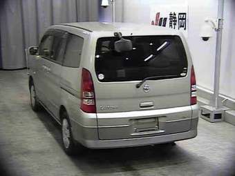 2003 Nissan Serena Photos
