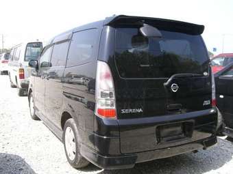 2003 Nissan Serena Pictures