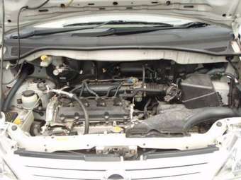 2003 Nissan Serena Pictures