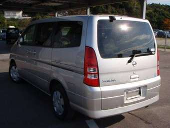2003 Nissan Serena Photos