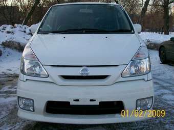 2003 Nissan Serena For Sale