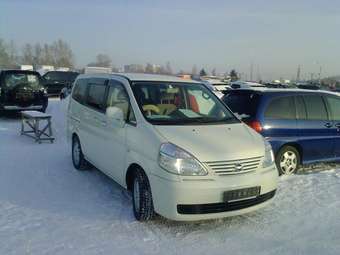 2003 Nissan Serena