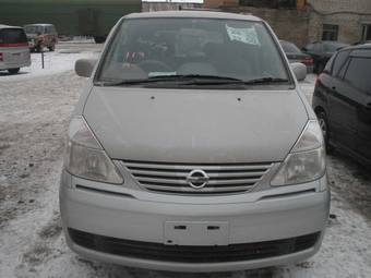 2003 Nissan Serena Pictures
