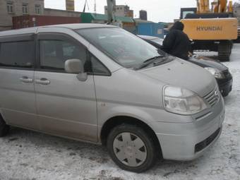 2003 Nissan Serena Pics
