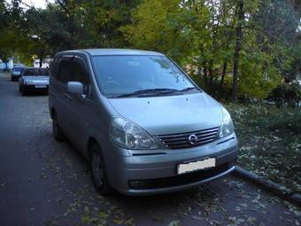 2003 Nissan Serena Images