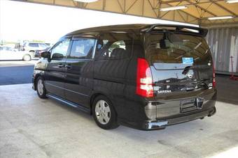 2003 Nissan Serena Pictures