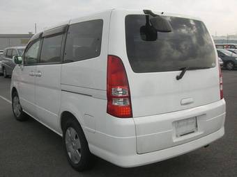 2003 Nissan Serena Pictures