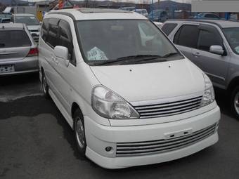 2003 Nissan Serena Pics