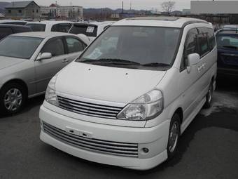 2003 Nissan Serena Pictures