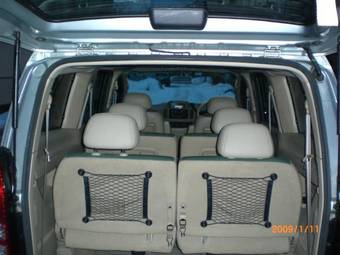 2003 Nissan Serena Pictures
