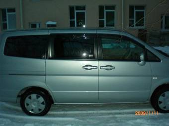 2003 Nissan Serena Wallpapers