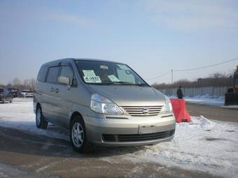 2003 Nissan Serena Pictures