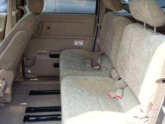 2003 Nissan Serena For Sale