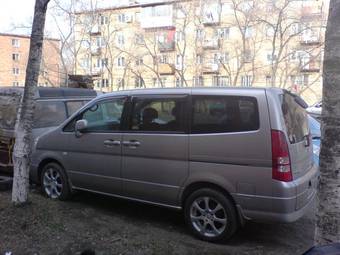 2003 Nissan Serena Photos