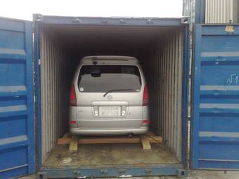 2003 Nissan Serena Pictures