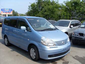 2003 Nissan Serena Photos