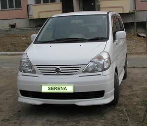 2003 Nissan Serena Pictures