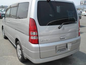 2003 Nissan Serena Photos
