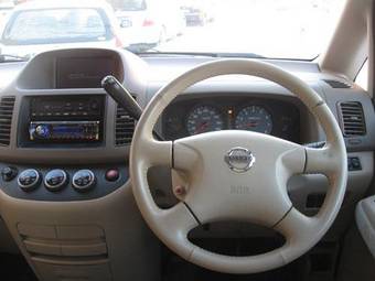 2003 Nissan Serena Wallpapers