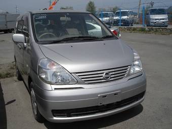 2003 Nissan Serena Pictures