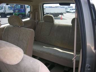 2003 Nissan Serena Pics