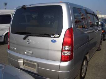 2003 Nissan Serena Photos