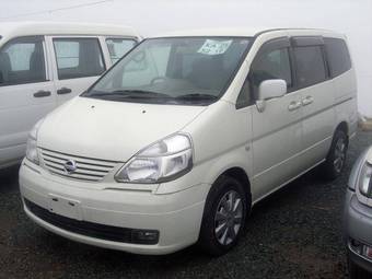 2003 Nissan Serena Photos