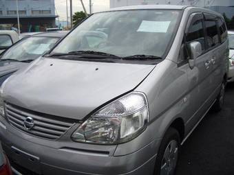 2003 Nissan Serena Pictures