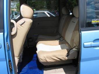 2003 Nissan Serena For Sale