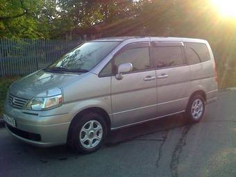 2003 Nissan Serena Pictures