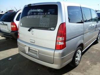 2003 Nissan Serena Photos