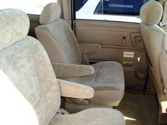 2003 Nissan Serena For Sale