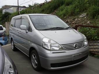 2003 Nissan Serena Photos