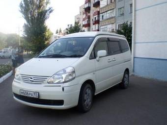 2003 Nissan Serena Pictures