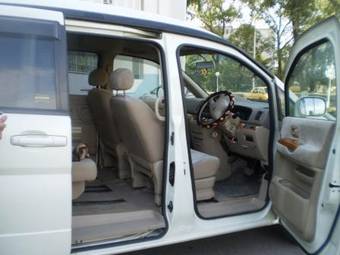 2003 Nissan Serena For Sale