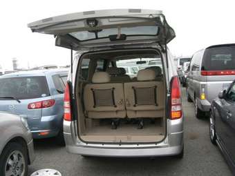 2004 Nissan Serena For Sale