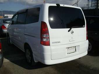 2004 Nissan Serena Photos