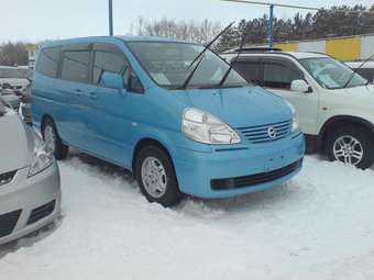 2004 Nissan Serena Images